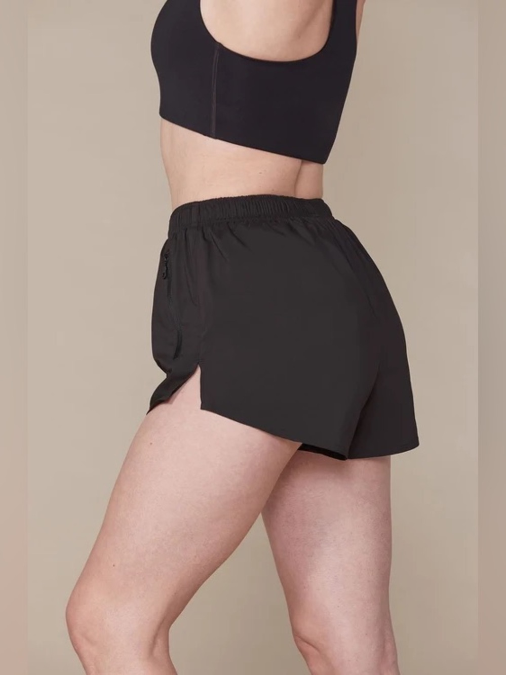 Girlfriend Collective Gazelle Shorts in Black Large